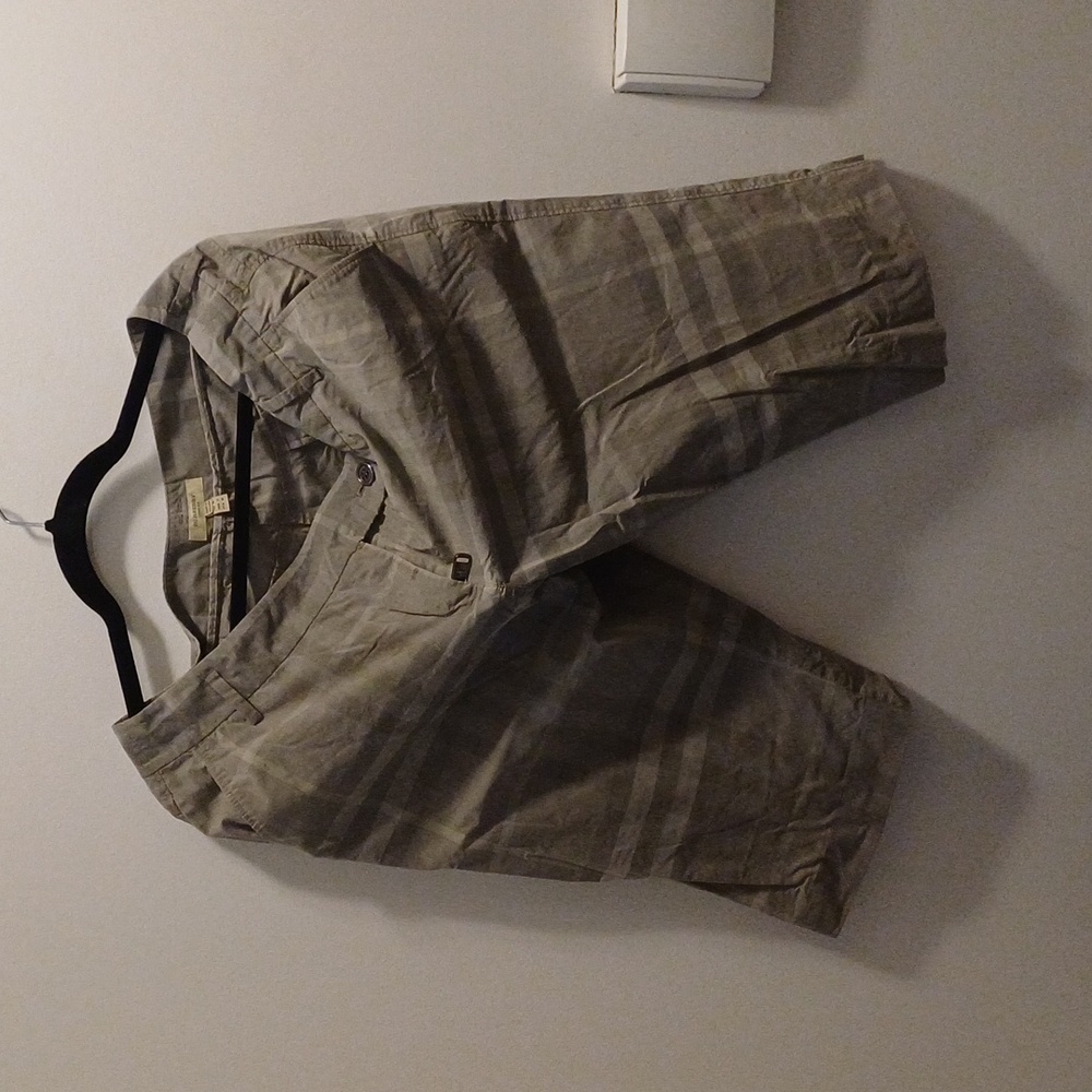 Burberry shorts